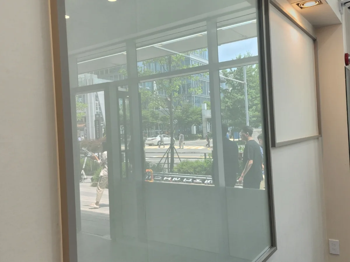 울진군 근남면 건물 복도·대기 동선 야간 위생청소 사례 - 행진크린